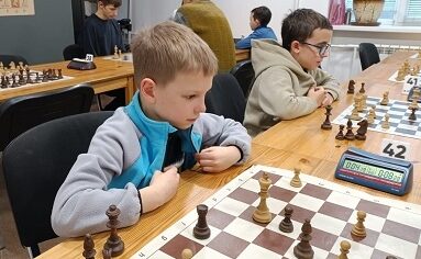 В 2026 году белые начинают и выигрывают в Рождество